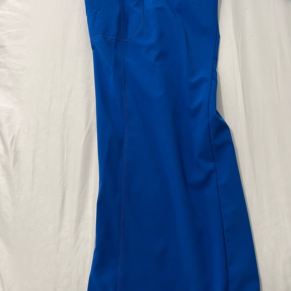 Cherokee petite scrubs. Infinity collection. - Picture 6 of 7